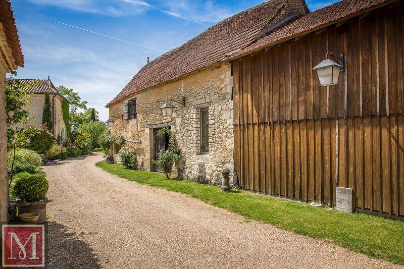 Le Manoir De Beauregard Bed & Breakfast Clermont-de-Beauregard Екстериор снимка