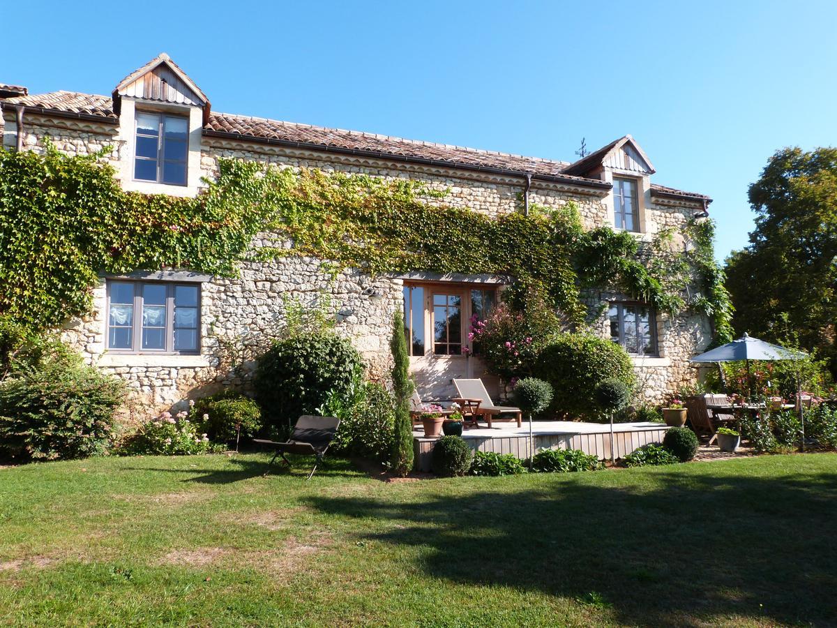 Le Manoir De Beauregard Bed & Breakfast Clermont-de-Beauregard Екстериор снимка